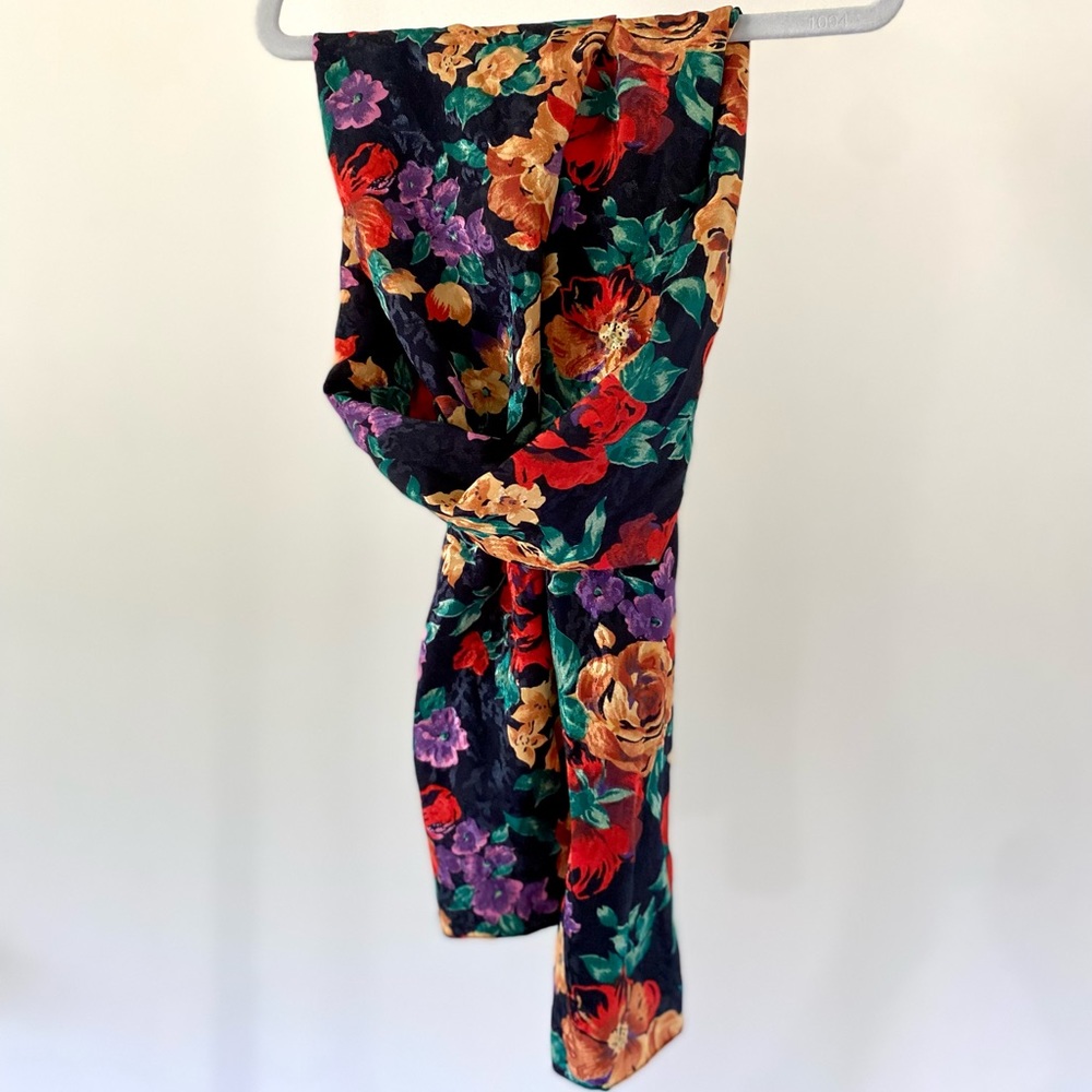 Long Floral Print Head Scarf